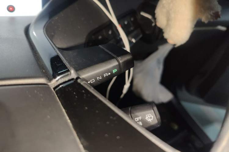 Used Baojun KiWi EV 2021 Artist Model Lithium Iron Phosphate Gear Lever