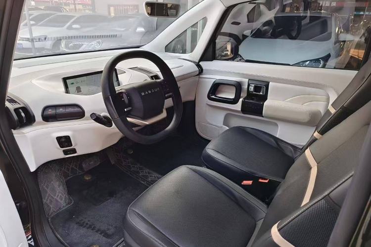 Used Baojun KiWi EV 2021 Artist Model Lithium Iron Phosphate Interior 2