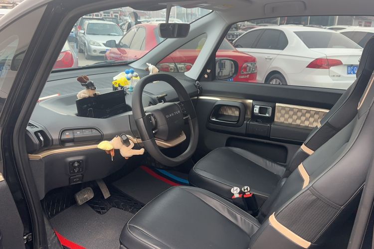Used Baojun KiWi EV 2021 Artist Model Lithium Iron Phosphate Interior 2