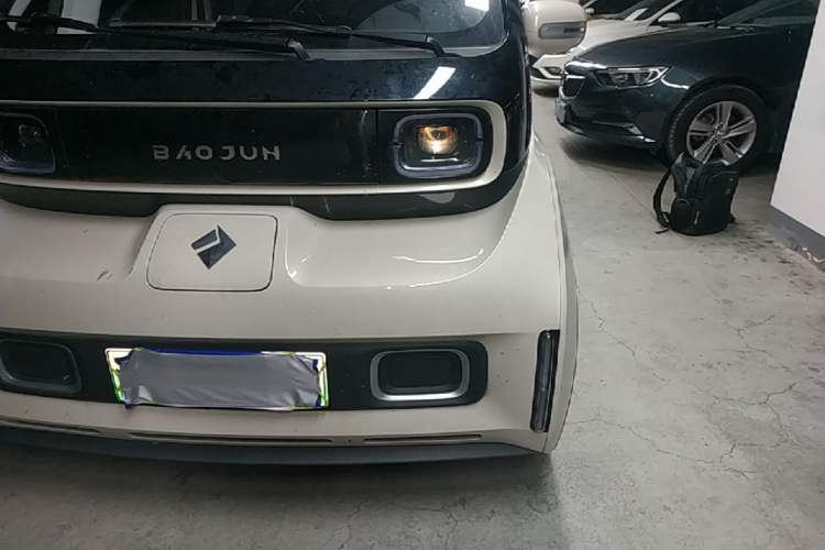 Used Baojun KiWi EV 2021 Artist Model Ternary Lithium Left Front Headlight