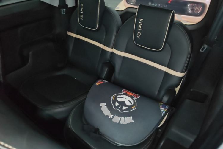 Used Baojun KiWi EV 2021 Artist Model Ternary Lithium Left Rear Seat
