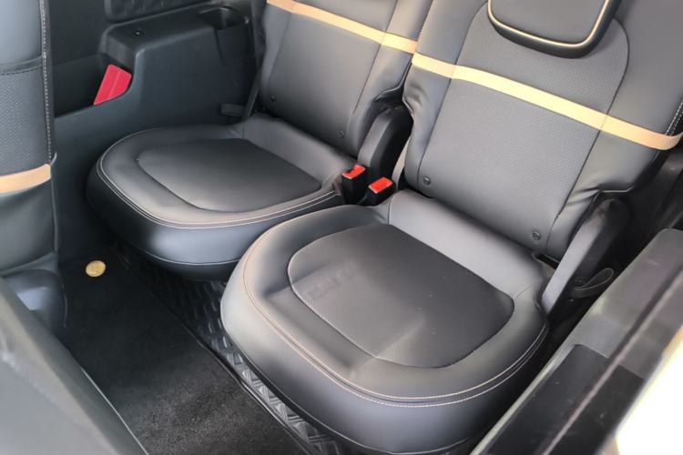 Used Baojun KiWi EV 2021 Artist Model Ternary Lithium Left Rear Seat