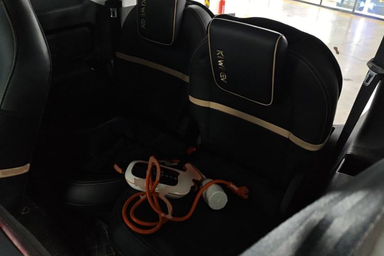 Used Baojun KiWi EV 2021 Artist Model Ternary Lithium Left Rear Seat