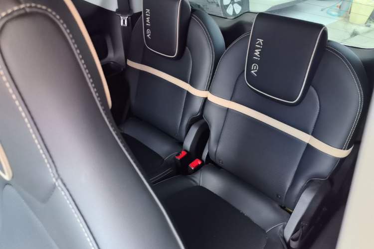Used Baojun KiWi EV 2021 Artist Model Ternary Lithium Left Rear Seat