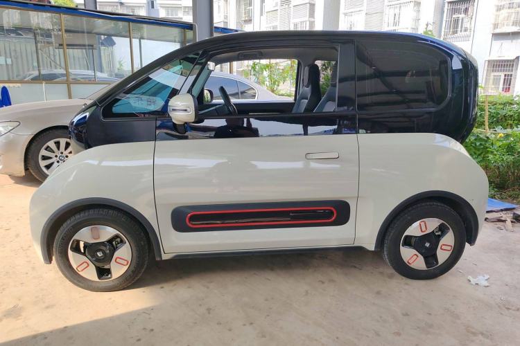 Used Baojun KiWi EV 2021 Artist Model Ternary Lithium Left Side