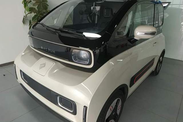 Used Baojun KiWi EV 2021 Artist Model Ternary Lithium