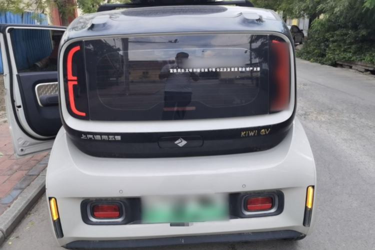 Used Baojun KiWi EV 2021 Artist Model Ternary Lithium Rear