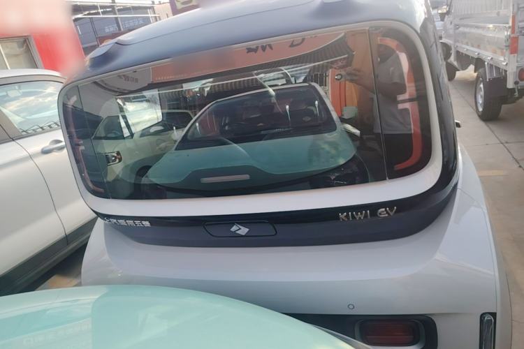 Used Baojun KiWi EV 2021 Artist Model Ternary Lithium Rear