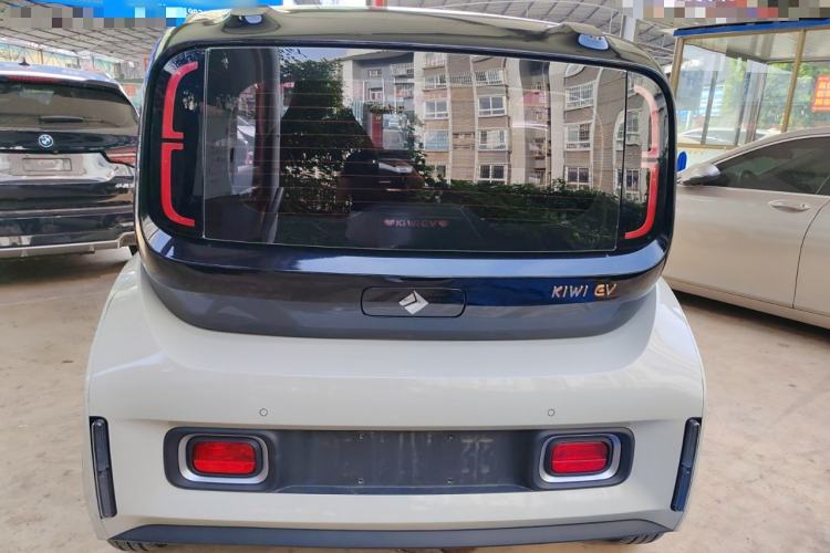 Used Baojun KiWi EV 2021 Artist Model Ternary Lithium Rear