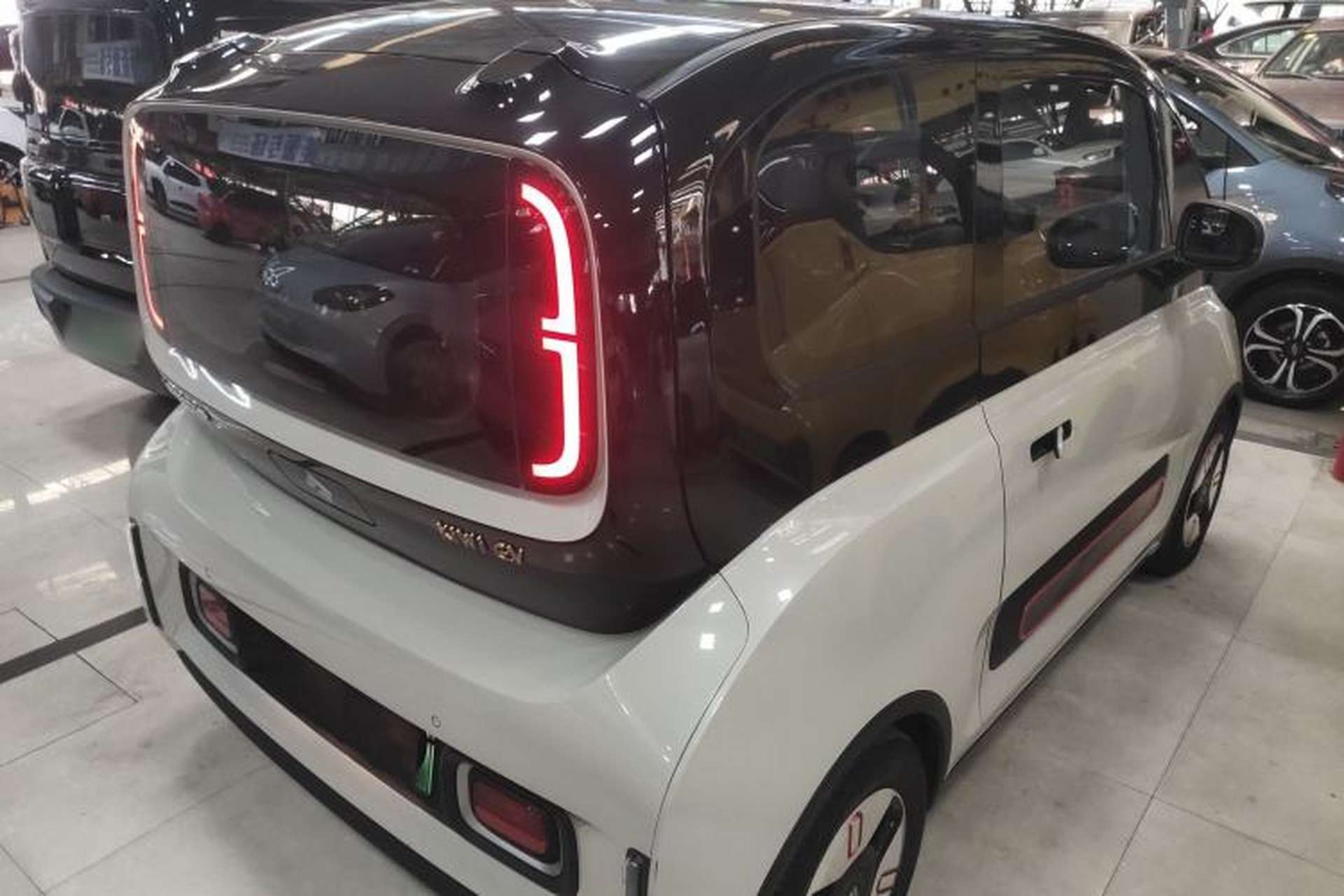 Used Baojun KiWi EV 2021 Artist Model Lithium Iron Phosphate Rear Right 45 Deg