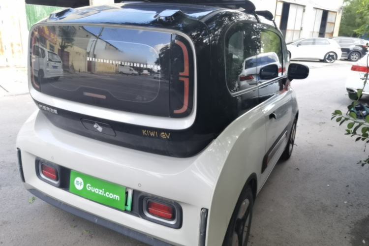 Used Baojun KiWi EV 2021 Artist Model Ternary Lithium Rear Right 45 Deg