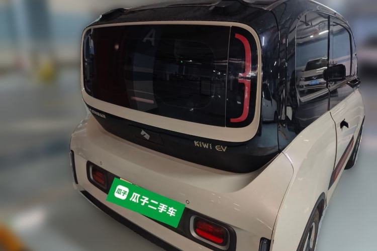 Used Baojun KiWi EV 2021 Artist Model Lithium Iron Phosphate Rear Right 45 Deg