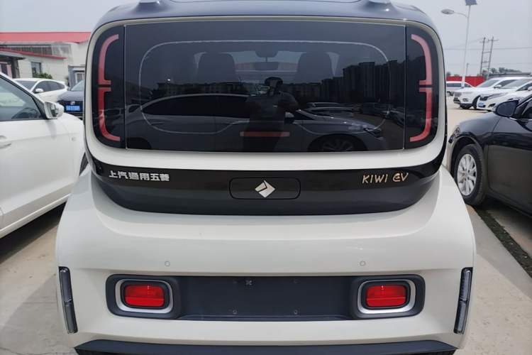 Used Baojun KiWi EV 2021 Designer Ternary Lithium Rear