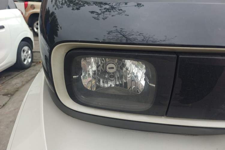 Used Baojun KiWi EV 2021 Designer Lithium Iron Phosphate Right Front Headlight