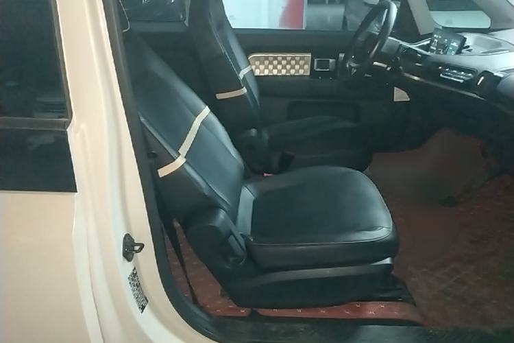 Used Baojun KiWi EV 2021 Artist Model Ternary Lithium Right Front Seat