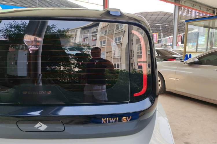 Used Baojun KiWi EV 2021 Artist Model Ternary Lithium Right Rear Taillight