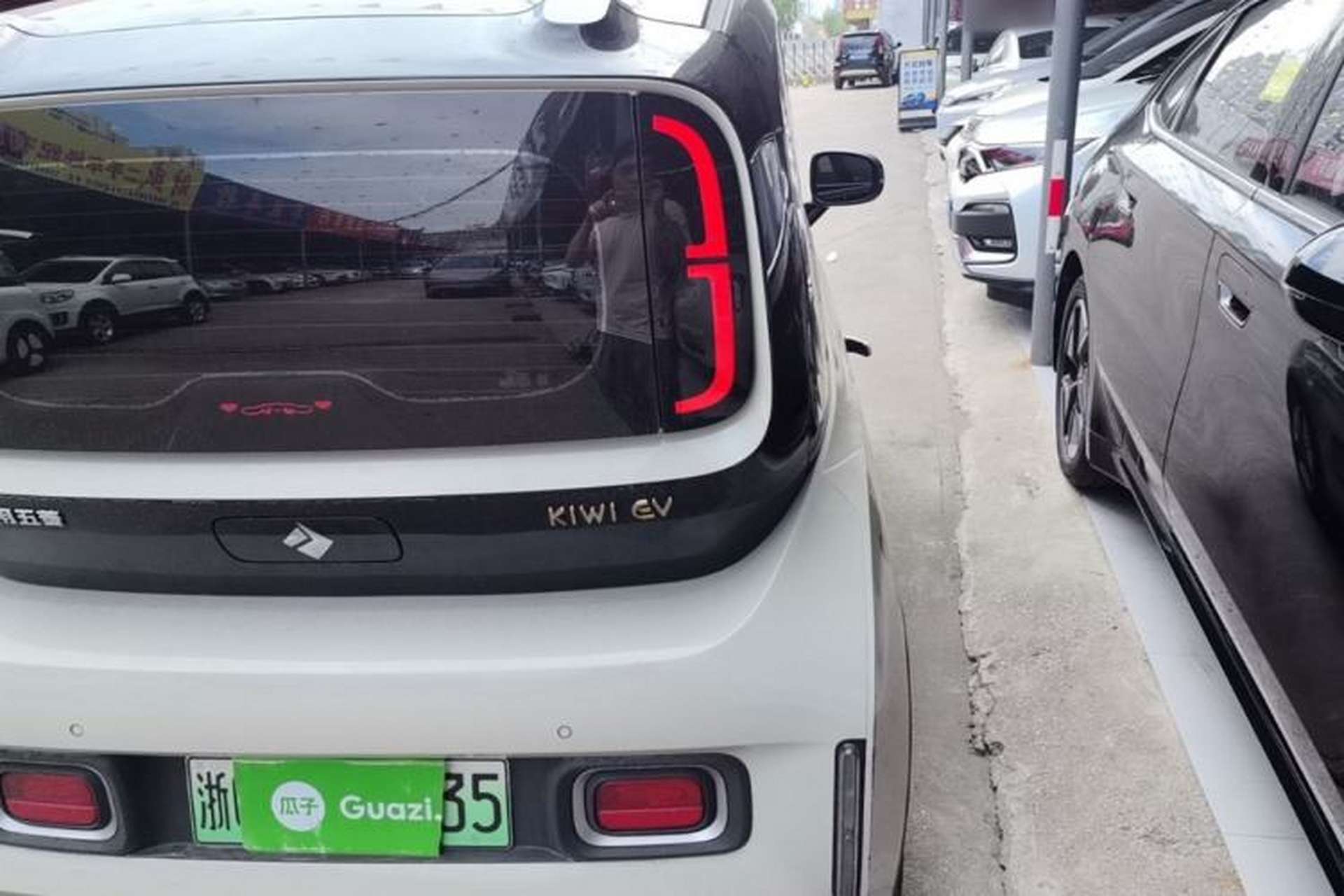 Used Baojun KiWi EV 2021 Artist Model Ternary Lithium Right Rear Taillight