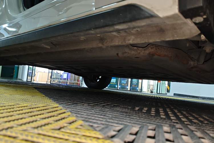 Used Baojun KiWi EV 2021 Artist Model Ternary Lithium Right Side Sill