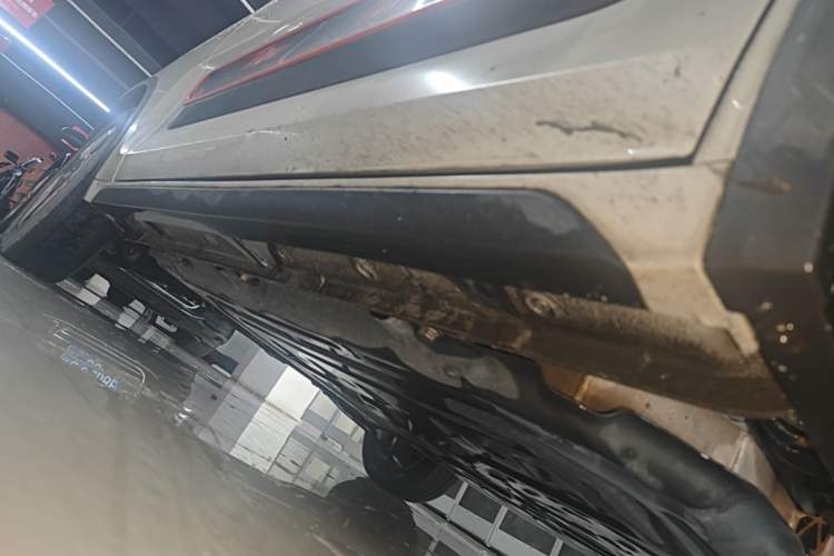 Used Baojun KiWi EV 2021 Artist Model Lithium Iron Phosphate Right Side Sill