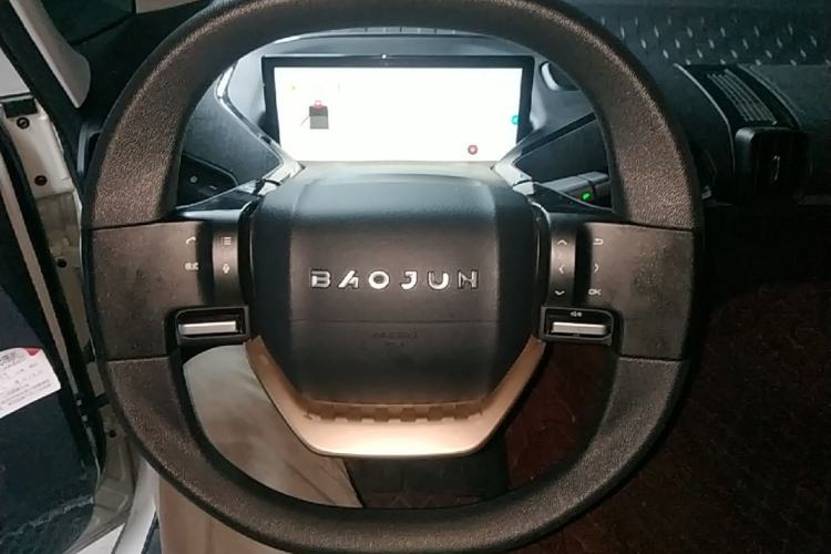Used Baojun KiWi EV 2021 Artist Model Ternary Lithium Steering Wheel