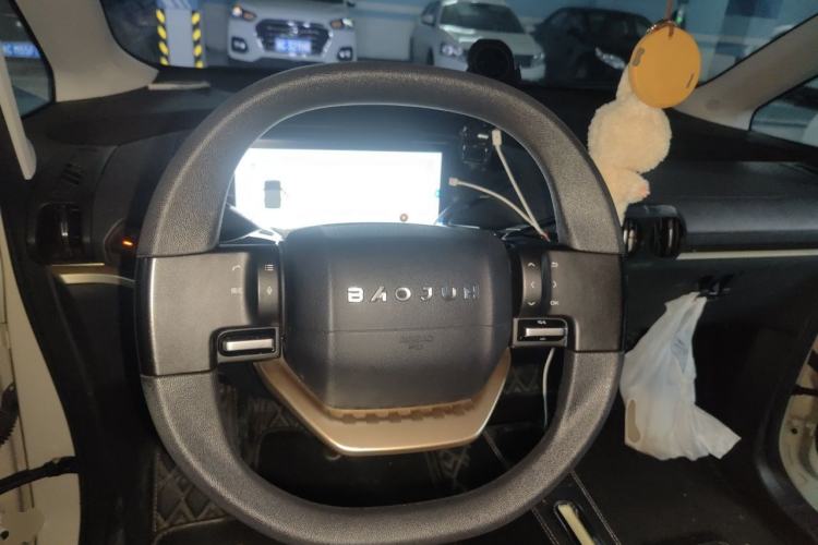 Used Baojun KiWi EV 2021 Artist Model Lithium Iron Phosphate Steering Wheel