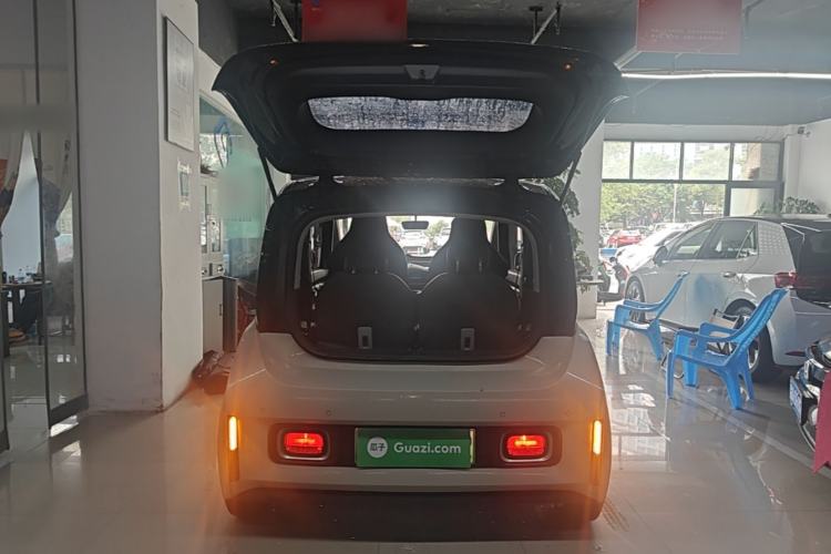 Used Baojun KiWi EV 2021 Artist Model Lithium Iron Phosphate Trunk