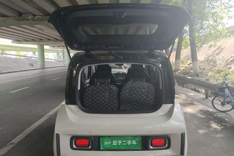 Used Baojun KiWi EV 2021 Designer Ternary Lithium Trunk