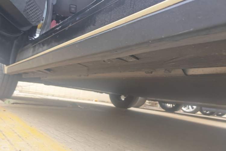 Used Baojun KiWi EV 2021 Designer Lithium Iron Phosphate Left Side Sill