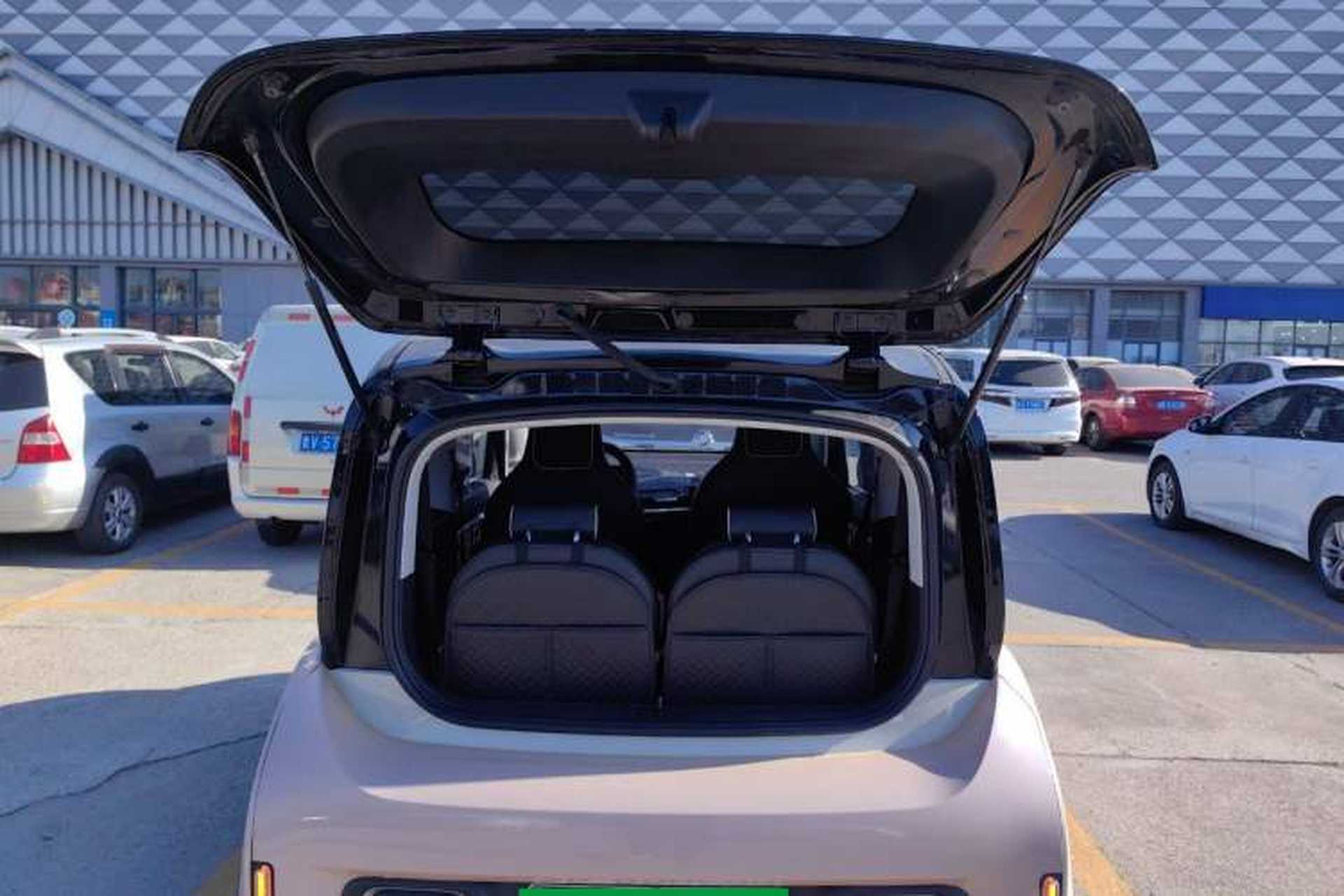 Used Baojun KiWi EV 2021 Artist Model Lithium Iron Phosphate Trunk