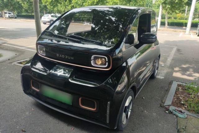 Used Baojun KiWi EV 2022 Artist Lite Edition Lithium Iron Phosphate