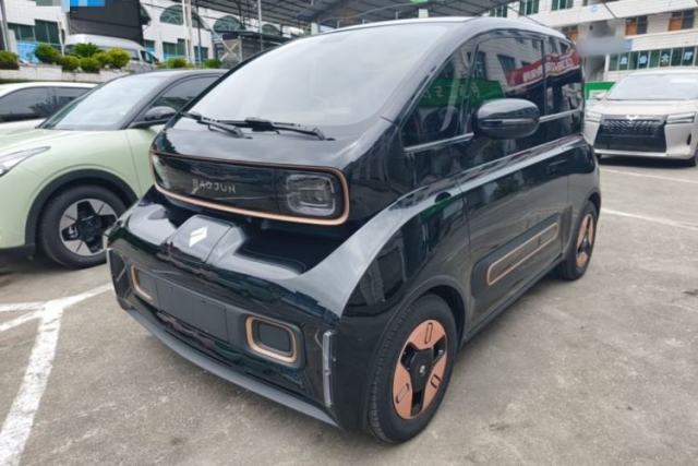 Used Baojun KiWi EV 2022 Artist Lite Edition Lithium Iron Phosphate