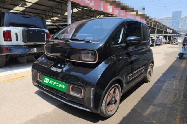 Used Baojun KiWi EV 2022 Artist Lite Edition Lithium Iron Phosphate