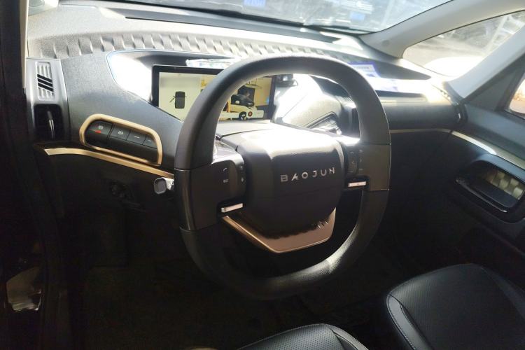 Used Baojun KiWi EV 2022 Artist Lite Edition Lithium Iron Phosphate Center Console