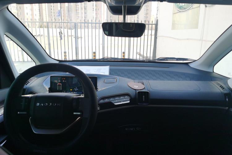 Used Baojun KiWi EV 2022 Designer Lite Edition Ternary Lithium Center Console