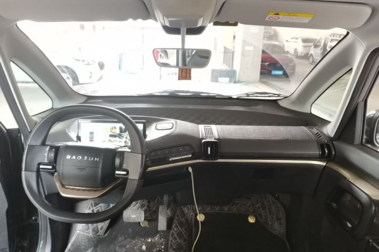 Used Baojun KiWi EV 2022 Designer Lite Edition Ternary Lithium Center Console