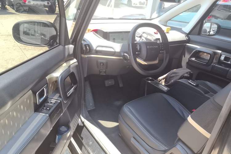 Used Baojun KiWi EV 2022 Artist Lite Edition Ternary Lithium Driver Seat