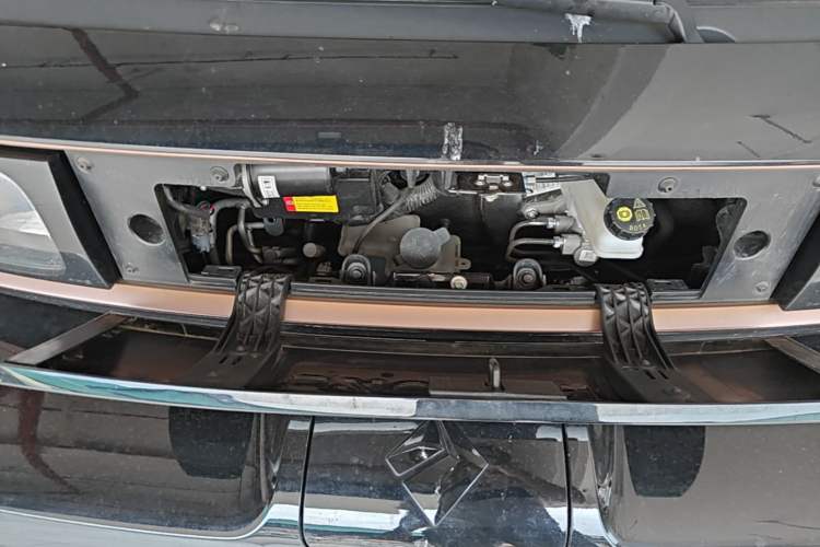 Used Baojun KiWi EV 2022 Designer Lite Edition Ternary Lithium Engine Bay