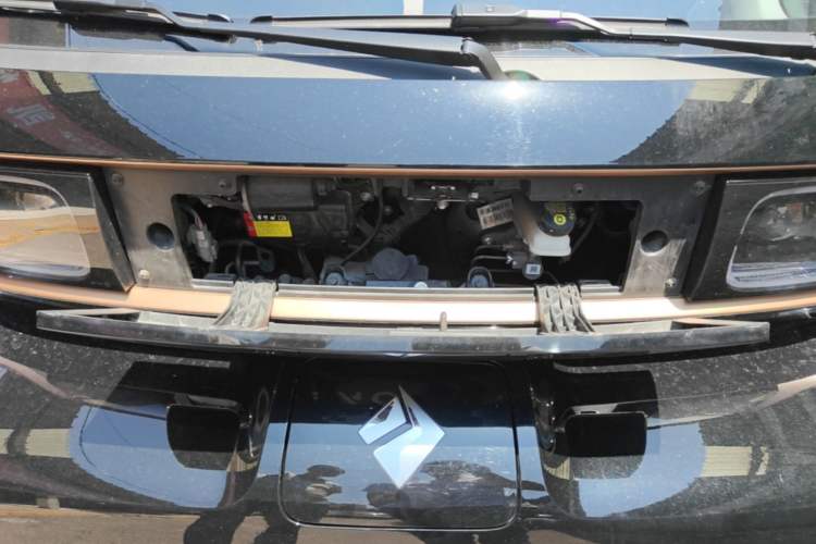 Used Baojun KiWi EV 2022 Artist Lite Edition Lithium Iron Phosphate Engine Bay