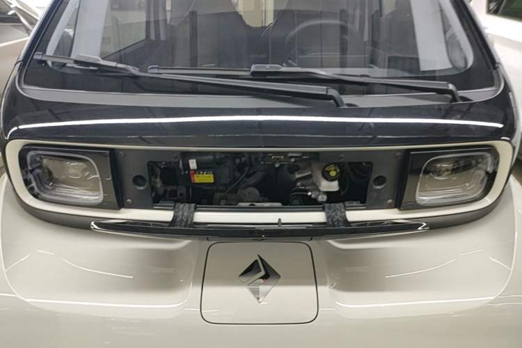 Used Baojun KiWi EV 2022 Artist Lite Edition Ternary Lithium Engine Bay