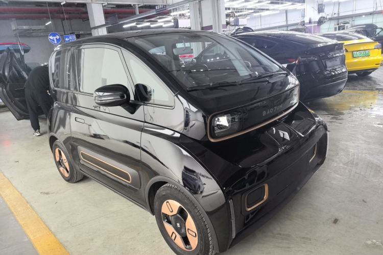 Used Baojun KiWi EV 2022 Designer Lite Edition Ternary Lithium Exterior 2