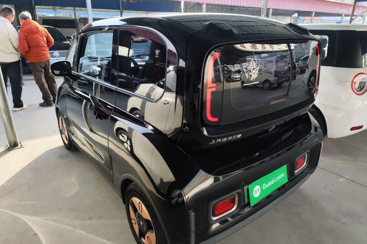 Used Baojun KiWi EV 2022 Artist Lite Edition Lithium Iron Phosphate Exterior 2