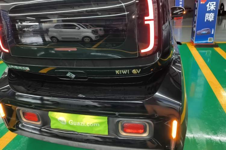 Used Baojun KiWi EV 2022 Artist Lite Edition Ternary Lithium Exterior 3
