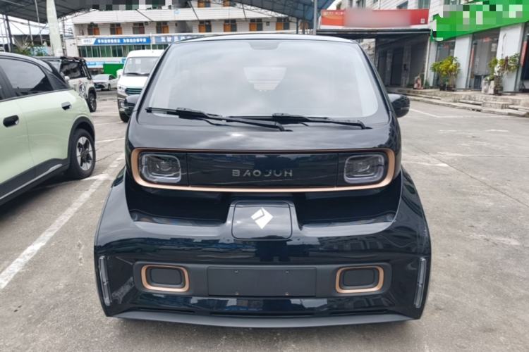 Used Baojun KiWi EV 2022 Artist Lite Edition Lithium Iron Phosphate Front