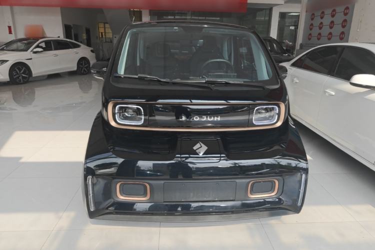 Used Baojun KiWi EV 2022 Artist Lite Edition Ternary Lithium Front