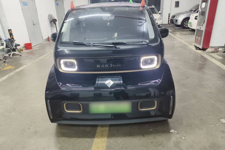 Used Baojun KiWi EV 2022 Artist Lite Edition Lithium Iron Phosphate Front