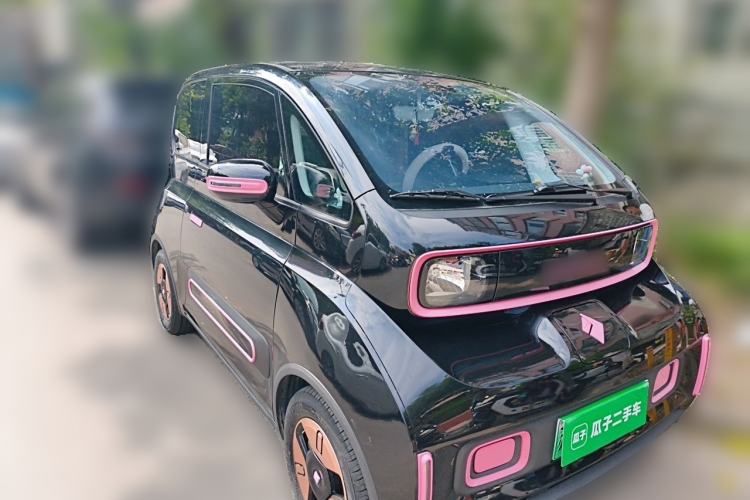 Used Baojun KiWi EV 2022 Designer Lite Edition Ternary Lithium Front Right 45 Deg