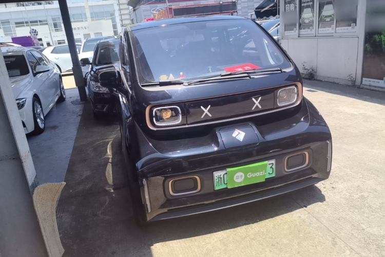 Used Baojun KiWi EV 2022 Artist Lite Edition Ternary Lithium Front Right 45 Deg