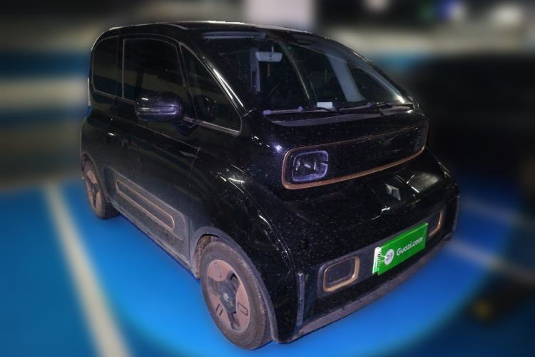 Used Baojun KiWi EV 2022 Designer Lite Edition Lithium Iron Phosphate Front Right 45 Deg