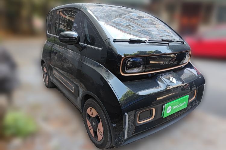 Used Baojun KiWi EV 2022 Artist Lite Edition Ternary Lithium Front Right 45 Deg