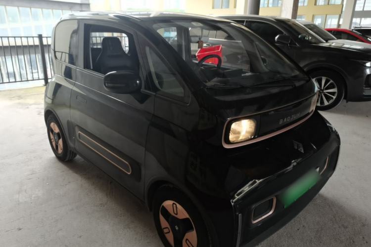 Used Baojun KiWi EV 2022 Designer Lite Edition Ternary Lithium Front Right 45 Deg